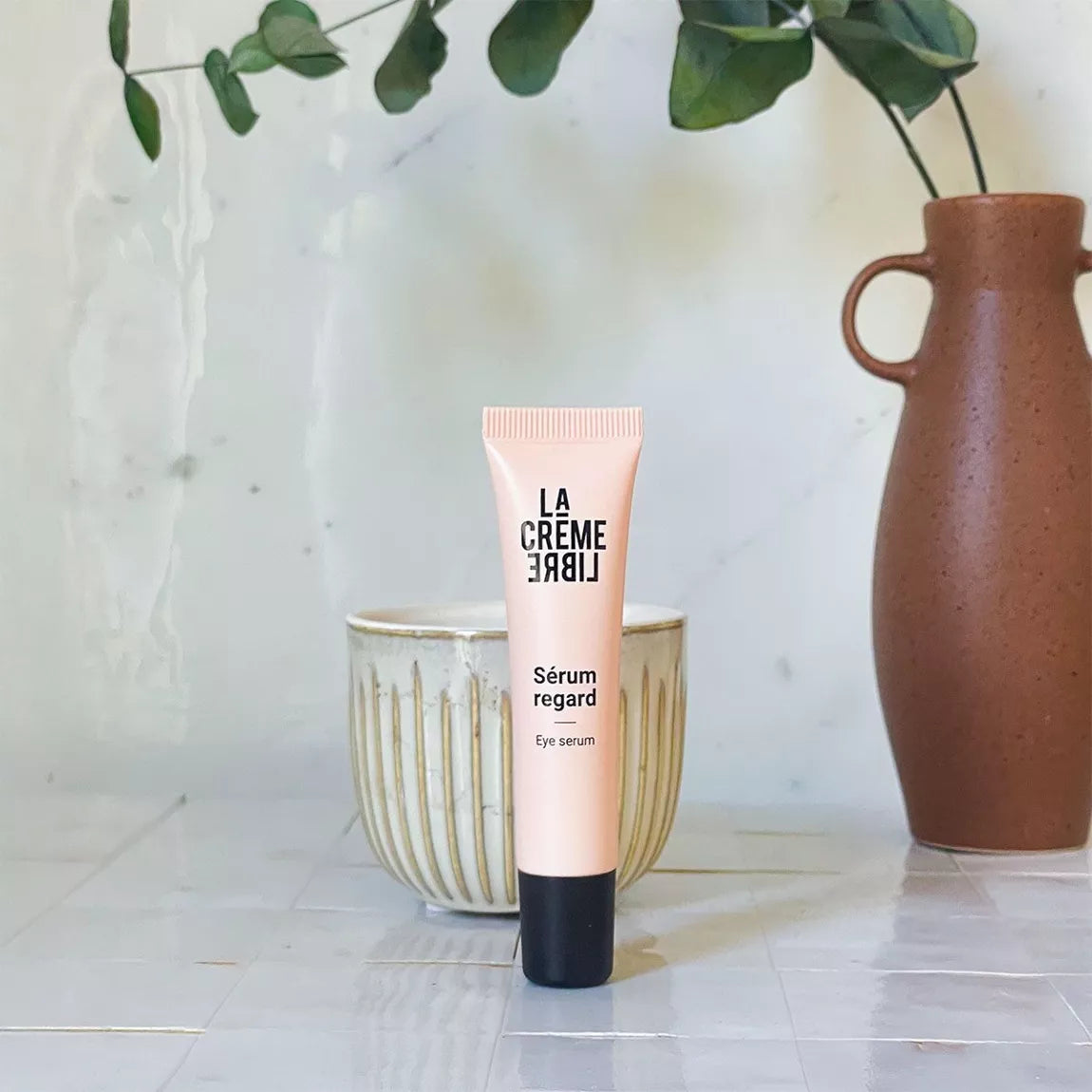 La Crème Libre - Contour des yeux Défatiguant & Anti-Âge - touteslespeaux.fr